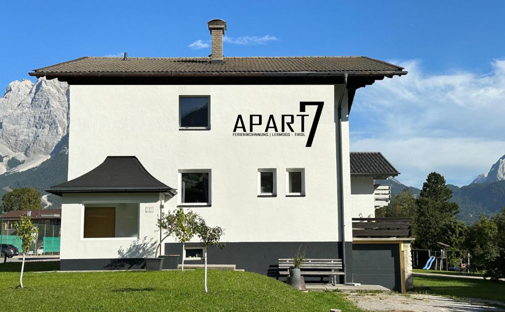 Apartment mit Garten und Bergblick